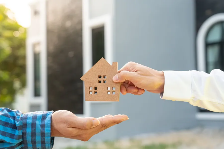 Alternative and Hybrid Financing Structures